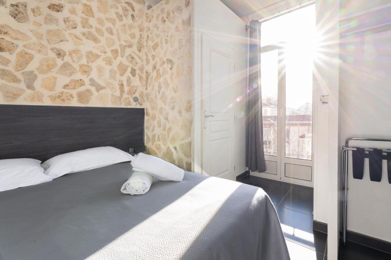 Hotel De Belgique A Menton Bagian luar foto