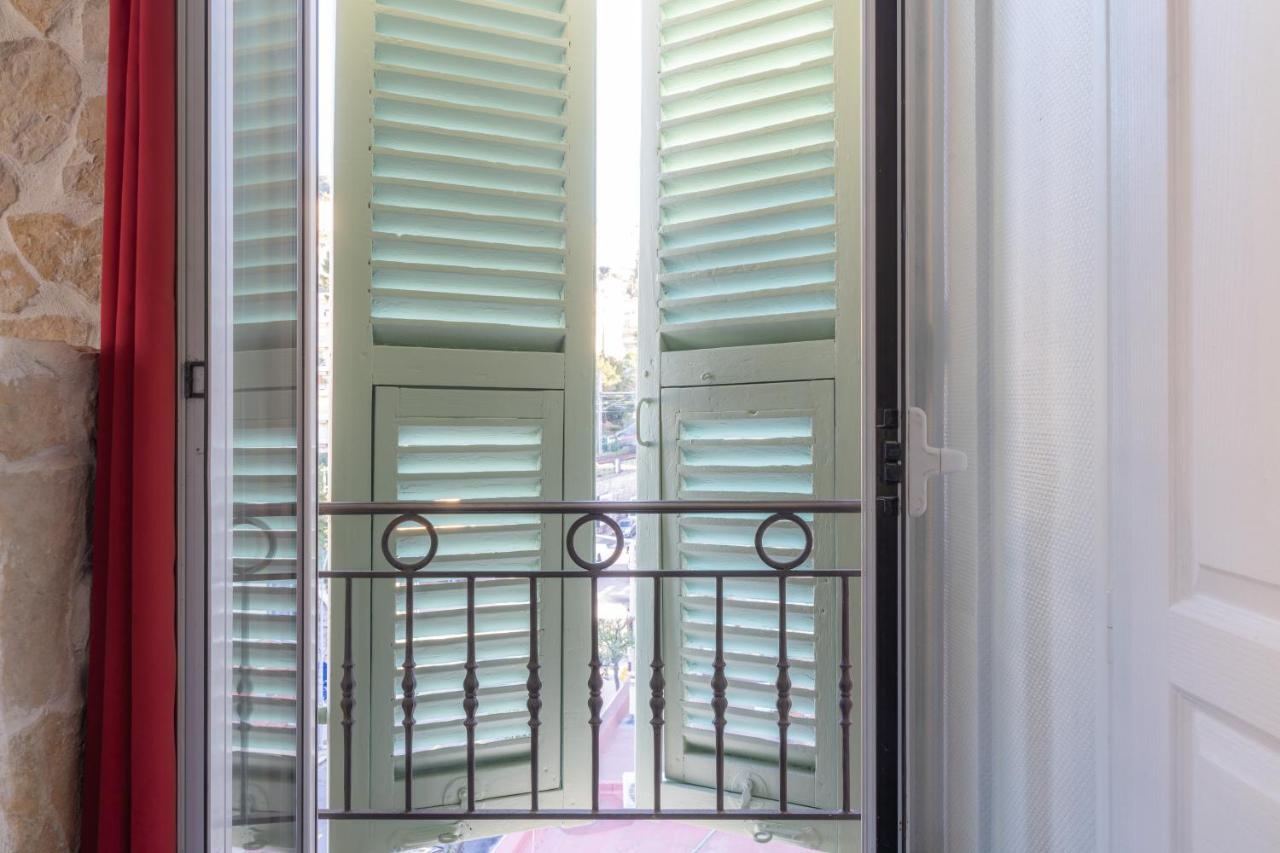 Hotel De Belgique A Menton Bagian luar foto