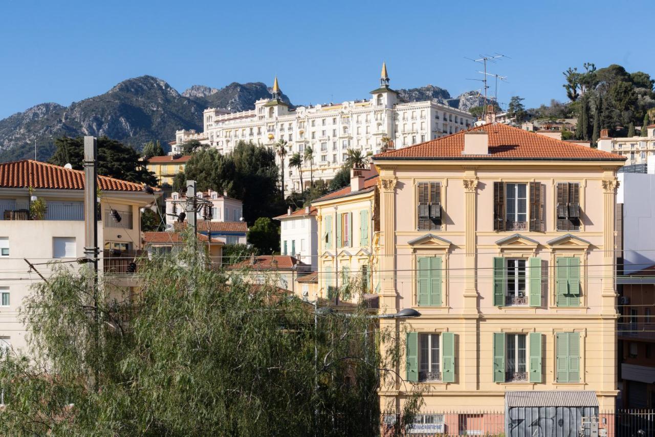Hotel De Belgique A Menton Bagian luar foto