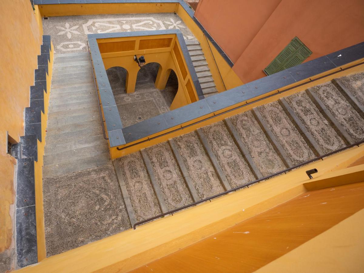 Hotel De Belgique A Menton Bagian luar foto
