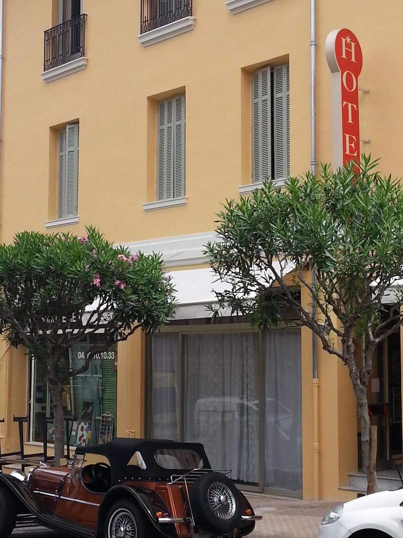 Hotel De Belgique A Menton Bagian luar foto