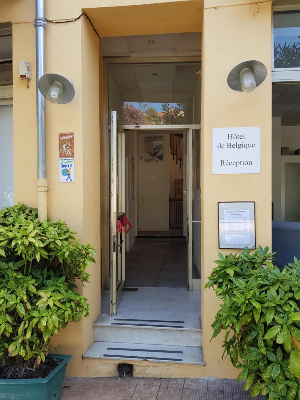 Hotel De Belgique A Menton Bagian luar foto